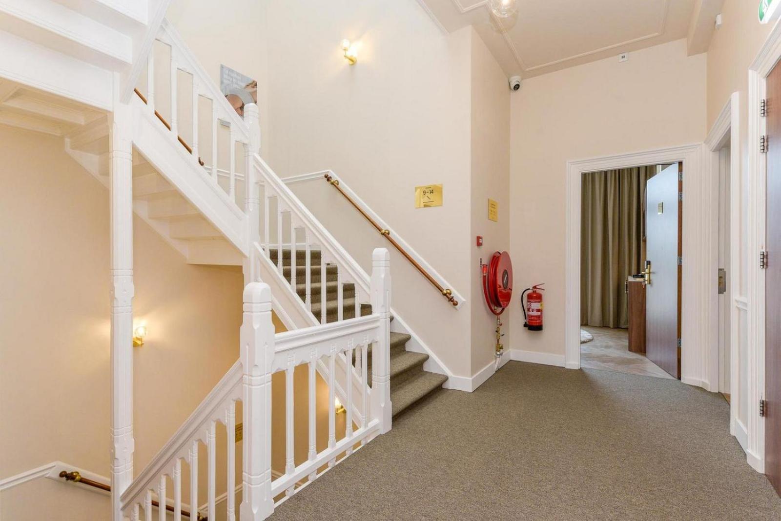 Novallure Villa Margaretha - Short Stay Apartments Rijswijk Dış mekan fotoğraf